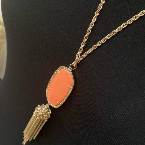 Pretty Kendra Scott coral necklace 🎉 - Picture 7 of 7